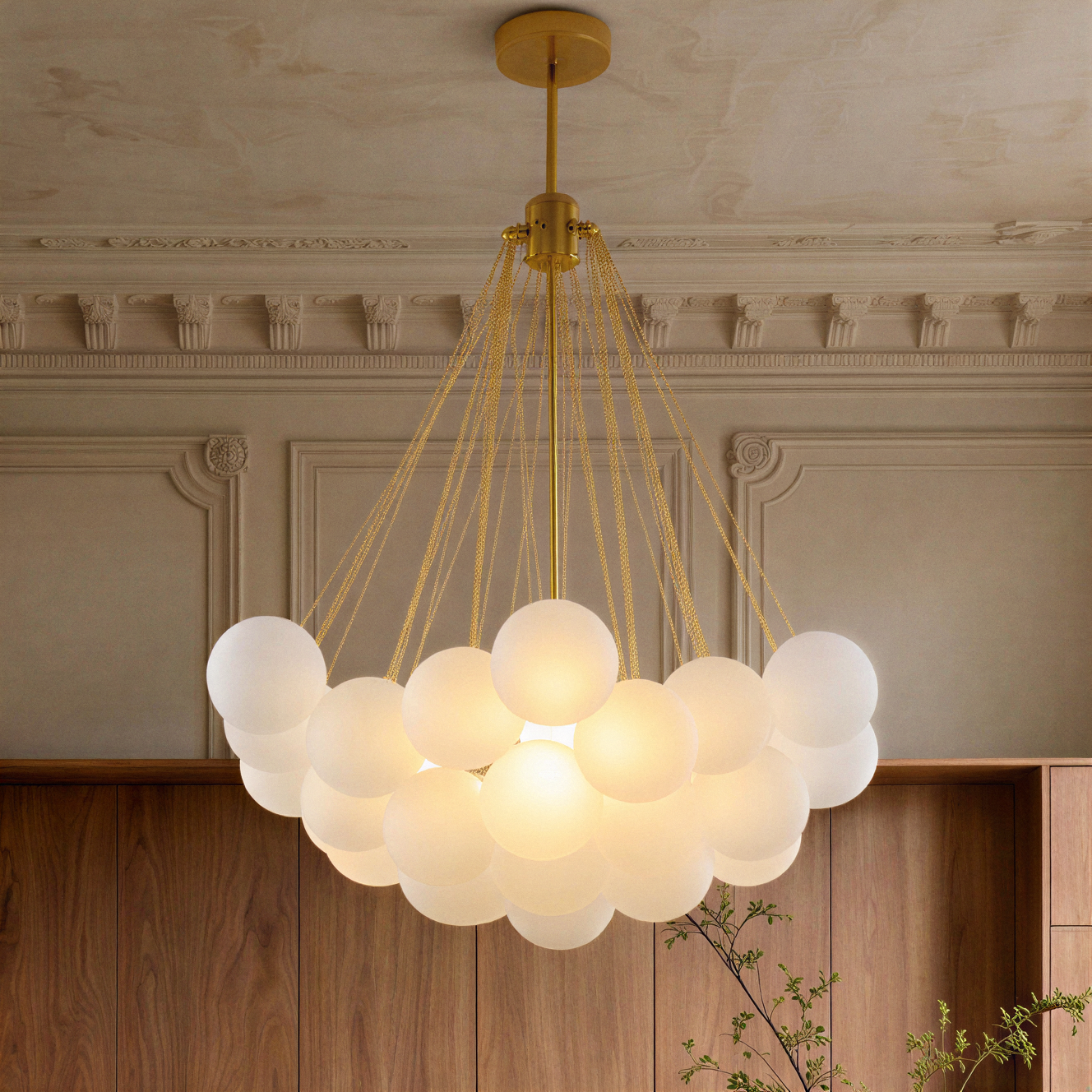 Creative Light Luxury Ball White Glass Bubble Post-modern Living Room Pendant Lamp